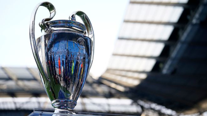 他在首轮中 他在首轮中